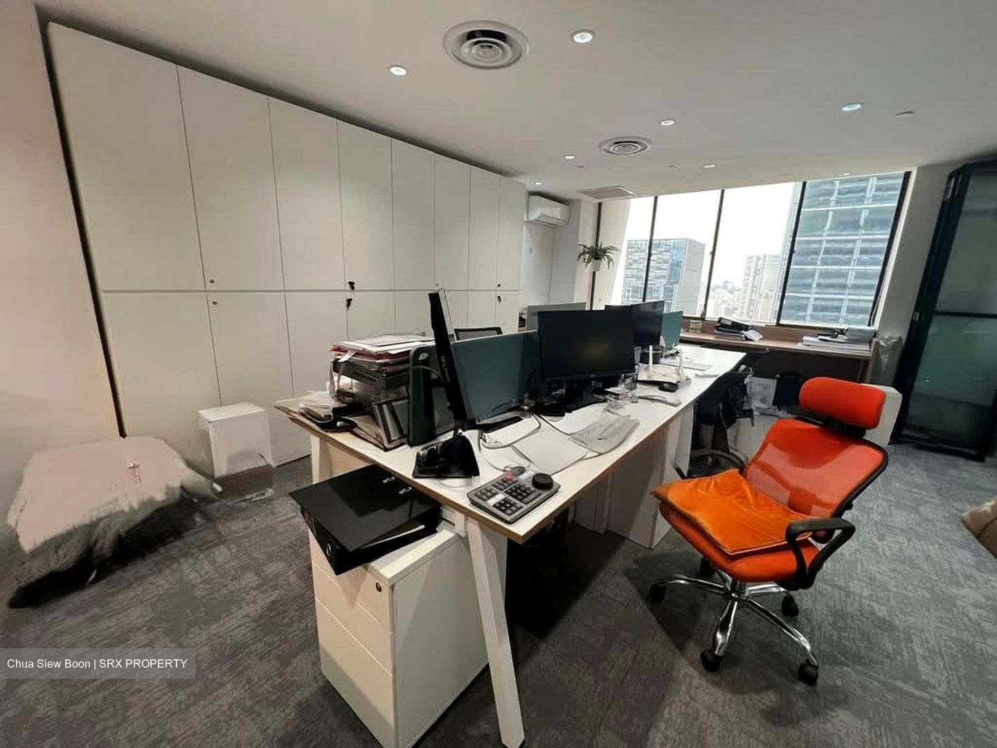 International Plaza (D2), Office #604747621